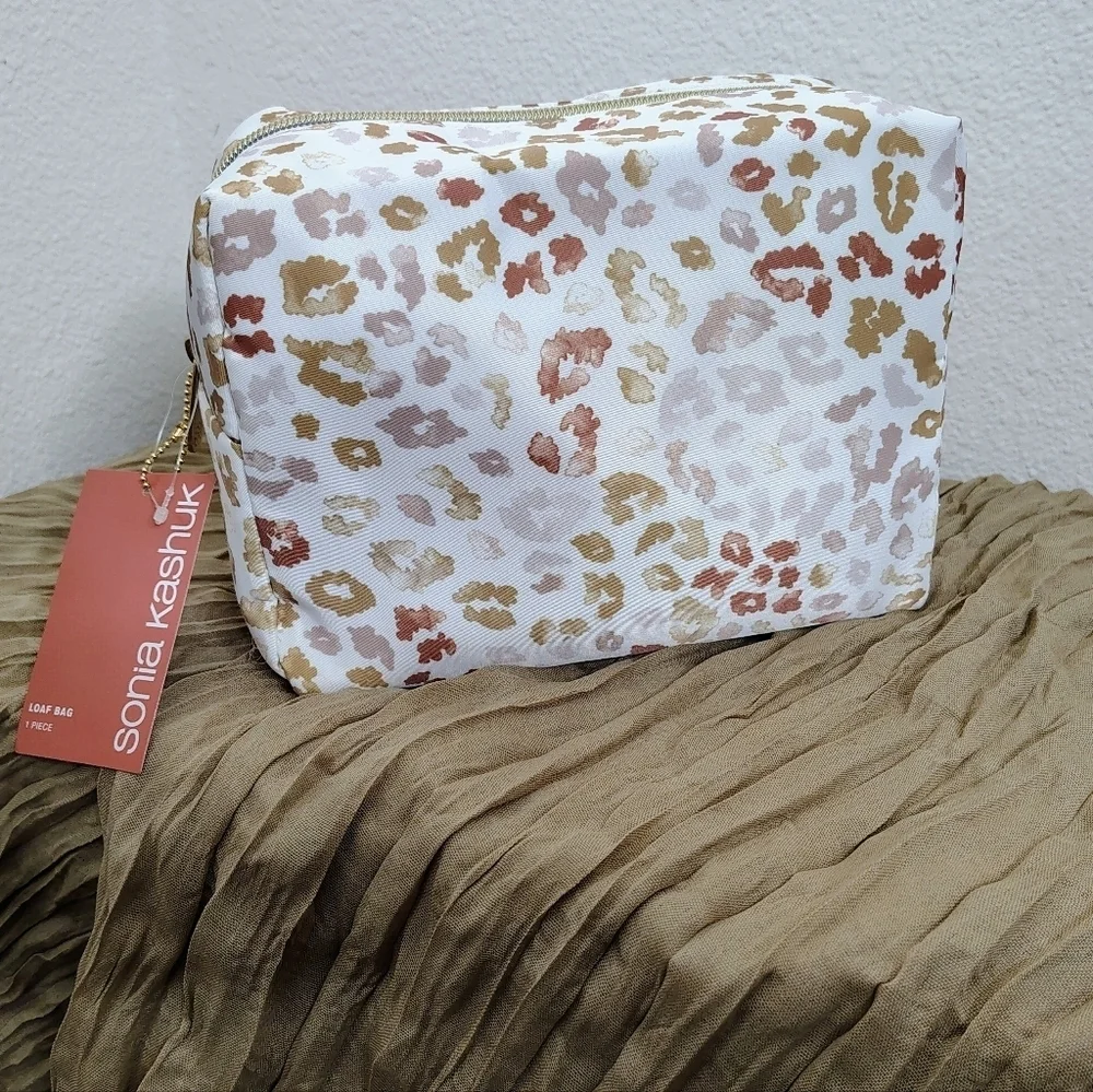 Sonia Kashuk White and Tan Animal Print Cosmetic Bag NWT Sz 8